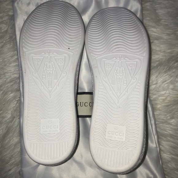 SOLD 🐝 - Picture 2 of 8